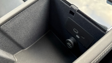 Volvo XC90 2.0 B5P Ultra Dark 5dr AWD Geartronic Petrol Estate